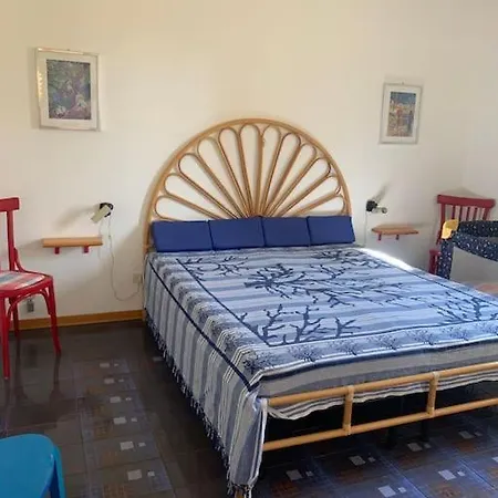 “ficupala” * 冯塔尼比安奇